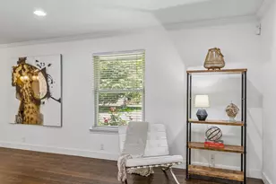8709 Labron Ave, Dallas, TX 75209 - Photo 9