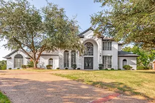 600 Loch Chalet Ct, Arlington, TX 76012 - Photo 1