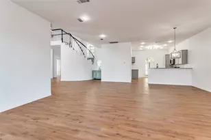 600 Loch Chalet Ct, Arlington, TX 76012 - Photo 15