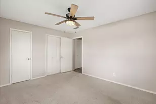 1110 Gifford Dr, Granbury, TX 76048 - Photo 11