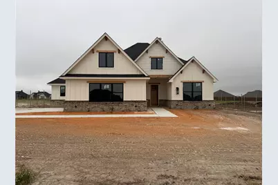 136 Chapowits, Godley, TX 76044 - Photo 1