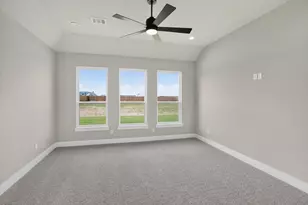 136 Chapowits, Godley, TX 76044 - Photo 31
