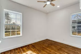4528 Newman Dr, Haltom City, TX 76117 - Photo 11