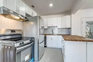 4528 Newman Dr, Haltom City, TX 76117 - Photo 5