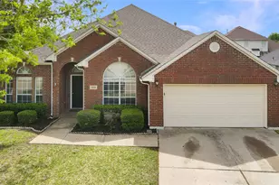 1314 Pegasus Dr, Arlington, TX 76013 - Photo 1