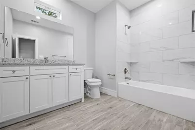 205 W 11th Street, Bonham, TX 75418 - Photo 13