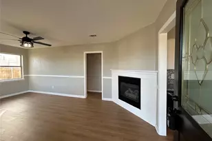 5929 Gayle Dr, Watauga, TX 76148 - Photo 9