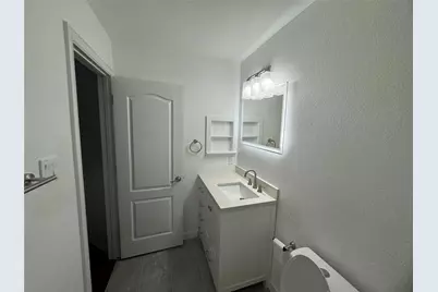 2105 Woodview Drive, Flower Mound, TX 75028 - Photo 17