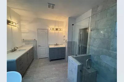 2105 Woodview Drive, Flower Mound, TX 75028 - Photo 21