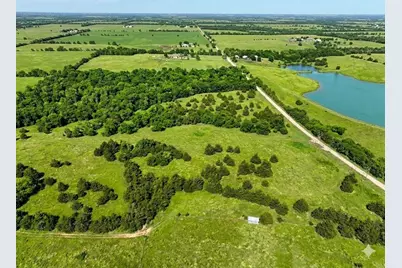 1829 County Road 2935, Dodd City, TX 75438 - Photo 7