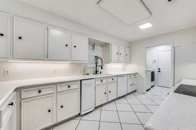 3805 Brookhaven Circle, Fort Worth, TX 76109 - Photo 13