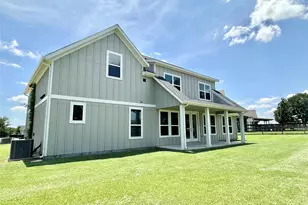 1355 Orange Blossom Ct, Gainesville, TX 76240 - Photo 3