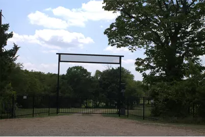 2300 W Main Street, Lancaster, TX 75146 - Photo 5