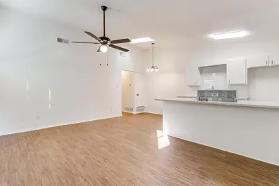 1824 Fairmount Avenue #1824, Fort Worth, TX 76110 - Photo 3