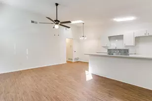 1824 Fairmount Ave, Fort Worth, TX 76110 - Photo 3