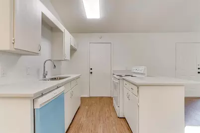 1824 Fairmount Avenue #1824, Fort Worth, TX 76110 - Photo 9