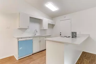 1824 Fairmount Avenue #1824, Fort Worth, TX 76110 - Photo 7