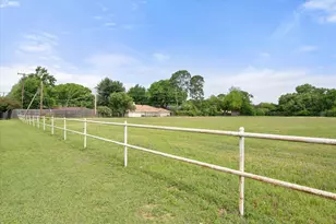 3211 Vernon Dr, Arlington, TX 76015 - Photo 39