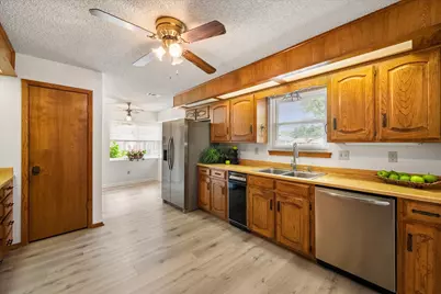 3211 Vernon Drive, Arlington, TX 76015 - Photo 7