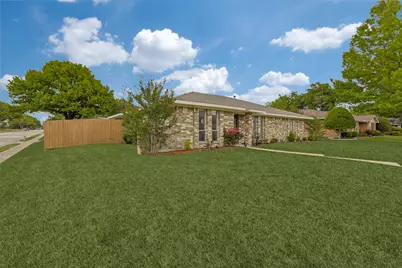 2613 Flagstone Drive, Plano, TX 75075 - Photo 3