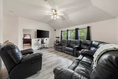 4804 Palm Ridge Drive, Fort Worth, TX 76133 - Photo 19
