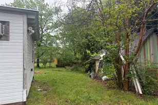 2213 Church St, Greenville, TX 75401 - Photo 11