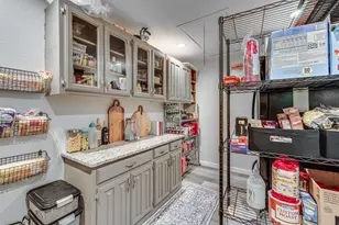 205 Newman Rd, Ennis, TX 75119 - Photo 9