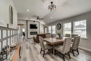 205 Newman Rd, Ennis, TX 75119 - Photo 5