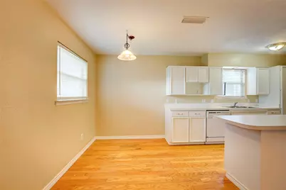 2104 Meadow Dale, Irving, TX 75060 - Photo 25