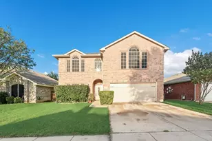 5715 Creekhollow Dr, Arlington, TX 76018 - Photo 5