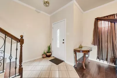5715 Creekhollow Drive, Arlington, TX 76018 - Photo 7