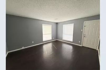 2641 Santa Barbara Drive, Grand Prairie, TX 75052 - Photo 3