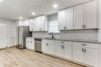 826 Wildgrove Drive, Garland, TX 75041 - Photo 9