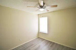 609 Blueberry Hill Ln, Mansfield, TX 76063 - Photo 13