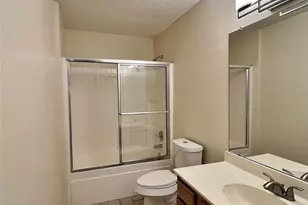 609 Blueberry Hill Ln, Mansfield, TX 76063 - Photo 17