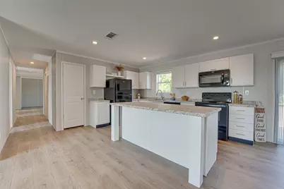 3060 Cochise Court, Ferris, TX 75125 - Photo 9