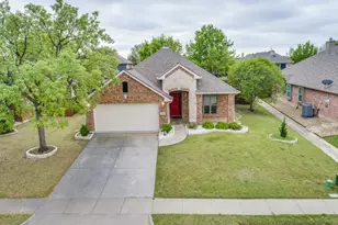 2472 Deerwood Dr, Little Elm, TX 75068 - Photo 3