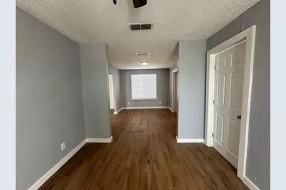 615 W Coffin Street, Denison, TX 75020 - Photo 3