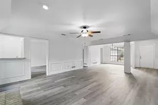 829 Hunters Creek Dr, DeSoto, TX 75115 - Photo 15