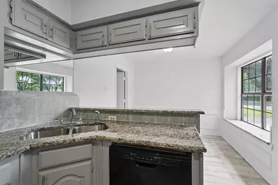 829 Hunters Creek Drive, DeSoto, TX 75115 - Photo 9