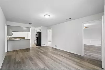 829 Hunters Creek Drive, DeSoto, TX 75115 - Photo 11