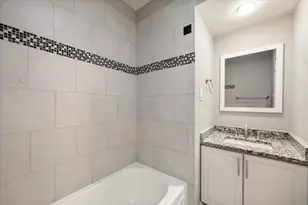 207 E Harwood Rd, Euless, TX 76039 - Photo 29