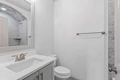 725 Jameson Street, Springtown, TX 76082 - Photo 35