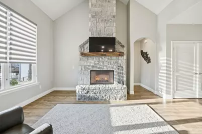 3404 Zanzibar Court, Granbury, TX 76048 - Photo 9