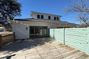 202 Throckmorton St, Weatherford, TX 76086 - Photo 3