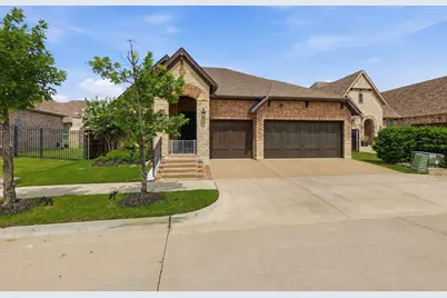 1203 White Squall Trail, Arlington, TX 76005 - Photo 1
