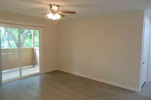 8110 Skillman St, Dallas, TX 75231 - Photo 11