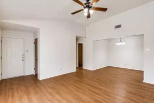 1140 Jameson St, Weatherford, TX 76086 - Photo 5