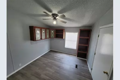 902 Devils River Drive, Granbury, TX 76048 - Photo 23