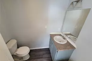 902 Devils River Dr, Granbury, TX 76048 - Photo 17